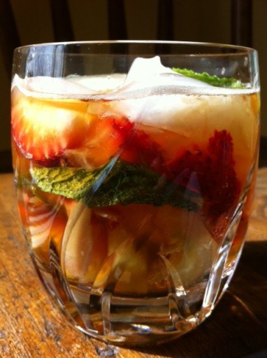 Mmmm...liquid boozy fruit salad with ginger spice...