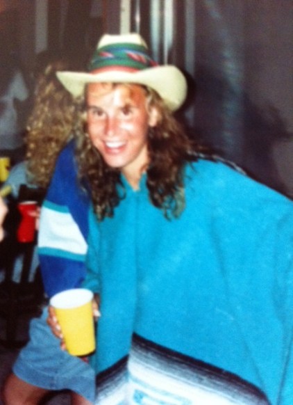 Contents of the yellow cup? Neon-pink Strawberry "Dacqueri" of course.