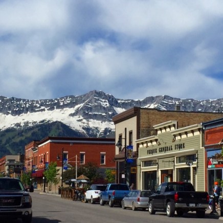 Downtown Fernie had charm galore, and some cute boutiques and great restaurants (order the Switchback Salmon at Big Bang Bagels).