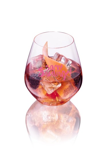 The Elle: a classy, bubbly drink for your Oscars party.